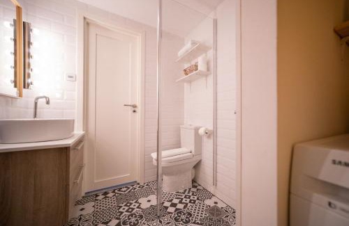Kuusalu Parish Apartamento | Nature Escape in Lahemaa Bright 1-Bedroom Apartment with Terrace