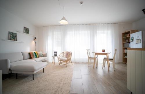 Kuusalu Parish Apartamento | Nature Escape in Lahemaa Bright 1-Bedroom Apartment with Terrace