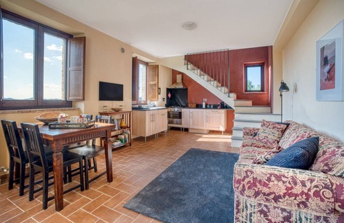 Fratticiola Selvatica Apartamento | Nature's Haven Vigne Apartment in Renovated Farmhouse with Pool