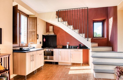Fratticiola Selvatica Apartamento | Nature's Haven Vigne Apartment in Renovated Farmhouse with Pool
