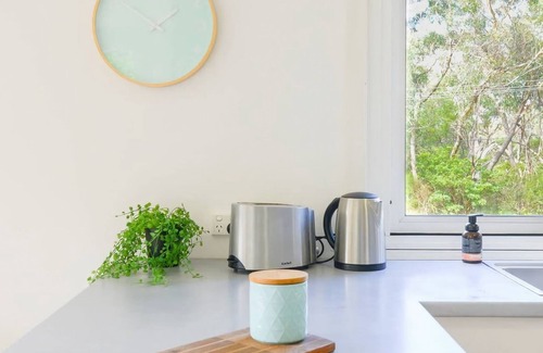 Wentworth Falls Casa | Nature Lovers Dream Hikes Fireplace