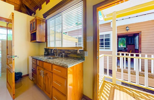 Dangriga Cabina | Dangriga Studio Located in Gated Community w/Shared Pool/Tennis Court + WiFi