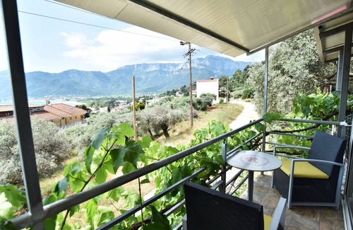 Golden Beach Apartamento | Nature Lovers-Golden Beach-Triple room with View & Balcony