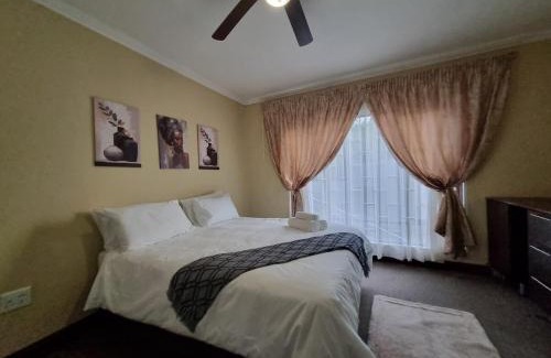 Greater Johannesburg Metropolitan Area Casa | Nature Meets Comfort Quellerinas Quiet Gem