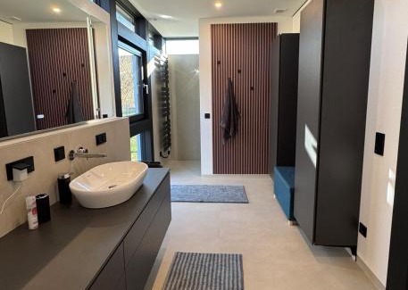 Oberdorla Apartamento | Nature Oasis near Berlin - Peaceful and Modern Stay