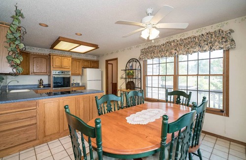 Bonne Terre Casa | NATURE RETREAT `100 Acres Private Property`