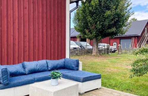 Berga Casa | Nature Retreat on Farm in Berga