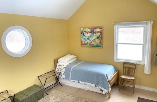 Sharon Township Complejo | Nature-Retreat with Glamping Cabins & Swimming Pond