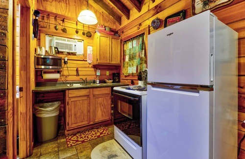Cherokee Cabina | Nature's Landing Cabin at Panther Creek
