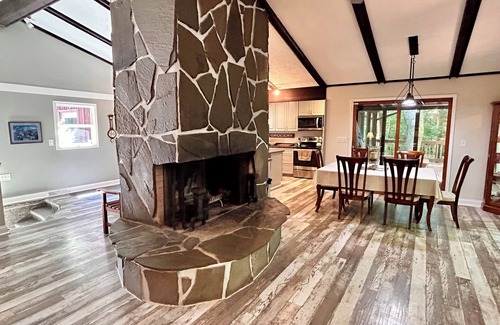 Ashtabula Casa | Nature's Nest: A peaceful and relaxing get away