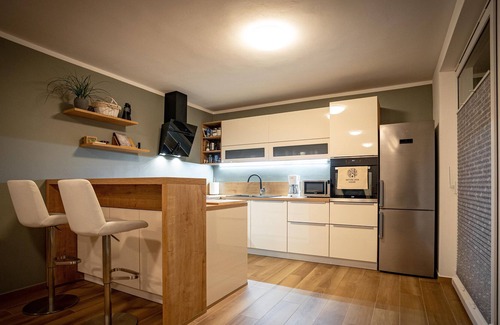 Poljubinj Casa | Nature View House with Sauna
