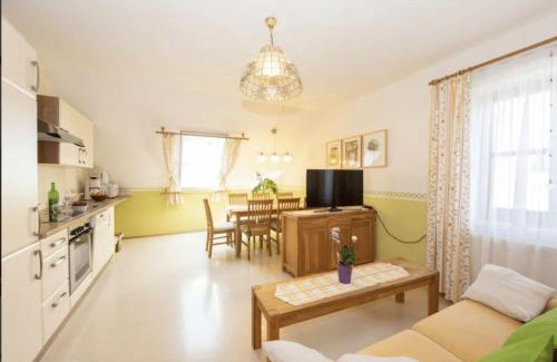Poellau Apartamento | Naturparkbauernhof Pöltl