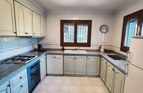 Adsubia Villa | Authentic villa with stunning mountain views