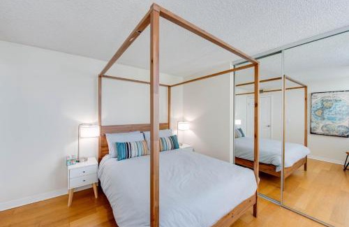 Marina del Rey Apartamento | Nautical 2 Bedroom with Beautiful Ocean Views