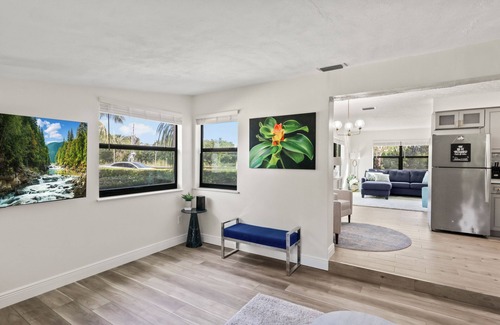 Jensen Beach Casa | Nautical 3-Bedroom House only 10min to the Beach!