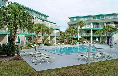 Biltmore Beach Apartamento | Nautical Watch D-6
