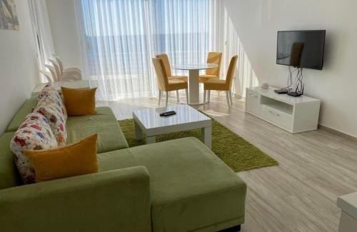Dobra Voda Apartamento | Nautilus Apartments