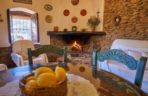 Fuenteheridos Casa | Navalgatos de El Tragaluz
