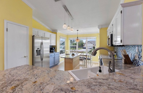 Navarre Casa | Navarre retreat with private pool