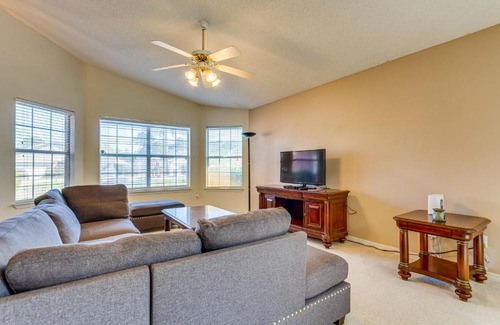 Navarre Casa | Navarre Vacation Rental Home about 4 Mi to Beach!