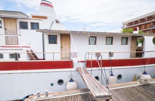 Rimini Alquiler De Eote | Nave Contessa