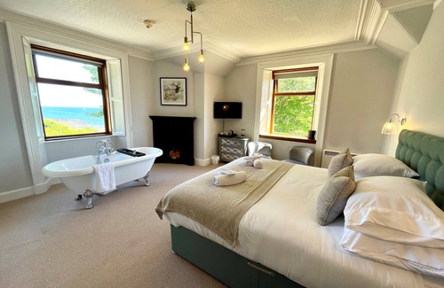 Helmsdale Hotel | Navidale House Hotel