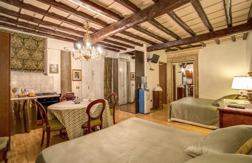 Rione VI Parione Casa | Navona Gallery Suites