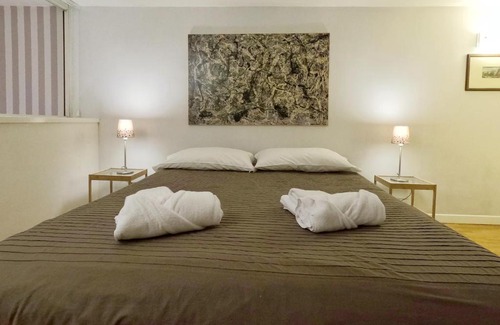 Rione VIII Sant'Eustachio Apartamento | Navona Gold Apartment