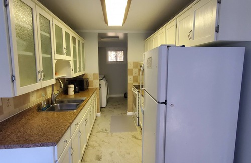 Addington Highlands Cabaña | Cozy four Season Addington Highlands cottage in 5 acres, near Bon Echo.