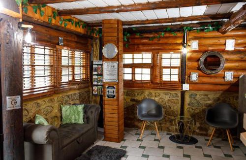 Nelspruit Cabina | Ndalo Lodge Mbombela