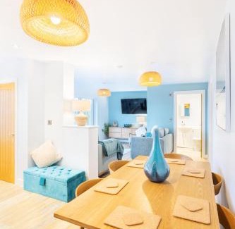 Hele Casa | NDR Sea view Three bedroom Residence with private hot tub