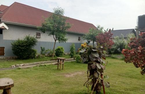 Kasese Apartamento | Ndugu Gardens Kasese