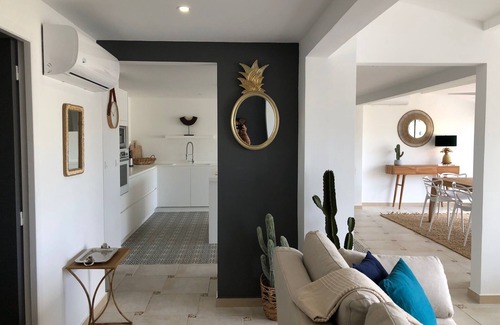 Nettle Bay Casa | New ! on the beach, swimming pools, magnificent 3 bedrooms 3 bathrooms, renovated, sea view