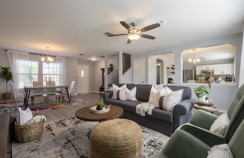 Cibolo Casa | NE SA Retreat | Fire Pit Patio Family Fun