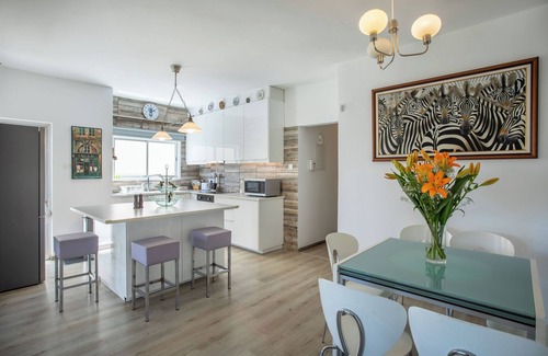 Neapolis Apartamento | Neapolis Residence, Chic 2-bedroom apartment near beach, WiFi & AC in all rooms