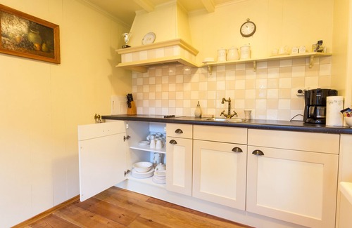 Koog aan de Zaan Apartamento | Cerca de Amsterdam, casa de huéspedes de lujo con cocina, jacuzzi y sauna privada finlandesa
