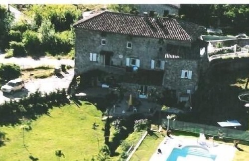 Lasalle Apartamento | cerca de Anduze: apartamento en casa de campo con piscina