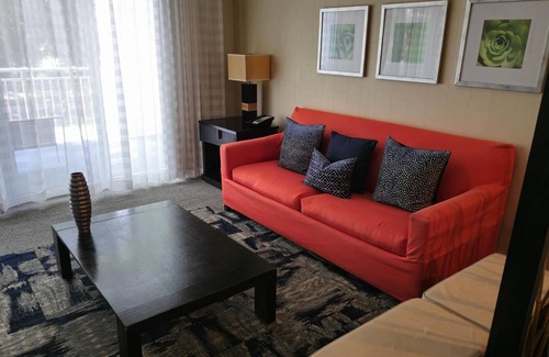 Doral Condominio | Near Bayfront Park, King Studio with Kitchen