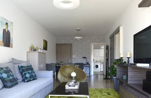 Neapolis Apartamento | CERCA DE LA PLAYA(!) 2BR ACOGEDOR APT CERCA DEL CENTRO DE LA CIUDAD