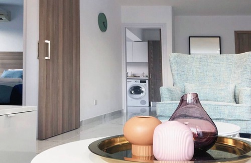 Neapolis Apartamento | CERCA DE LA PLAYA (!) APARTAMENTO URBANO 2BR CERCA DEL CENTRO DE LA CIUDAD