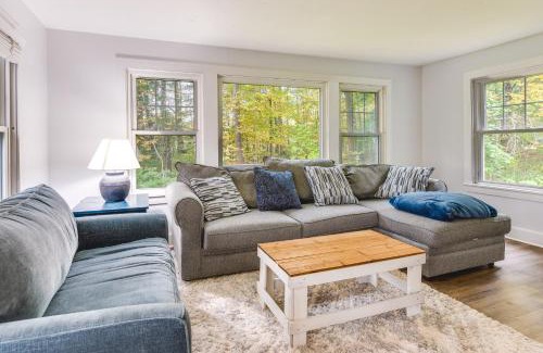 Wells Casa | Near Beach Coastal Maine Getaway with Yard