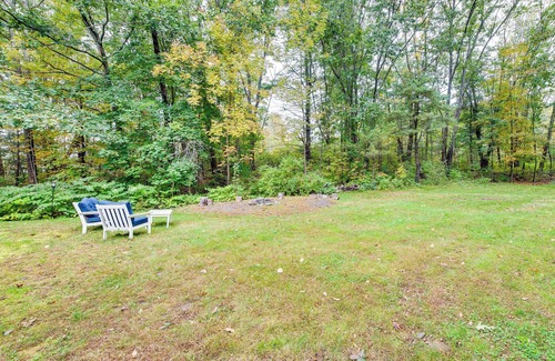 Wells Cabaña | Near Beach: Coastal Maine Getaway w/ Yard