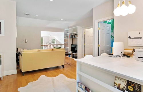 Wainscott Casa | Near Beach Lane Ocean, Modern and Bright Family Friendly Home with Pool