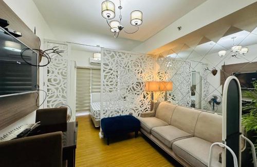 Ususan Apartamento | Near Bgc 1 bedroom with balcony Neflix