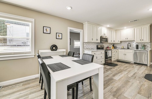 Lebanon Casa | Near Bourbon Trail: Quiet Home w/ Deck
