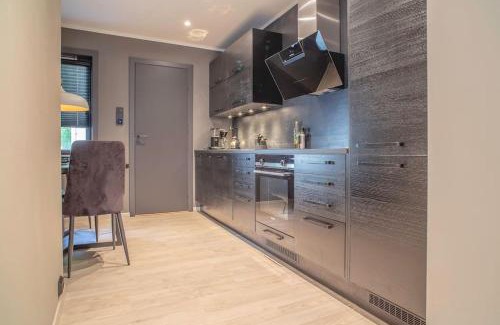 Alesund Apartamento | Near Brosundet, Newly Refurnished, Free Street Parking