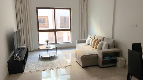 Seeb Apartamento | Near City Centre Mall, Pool, Gym