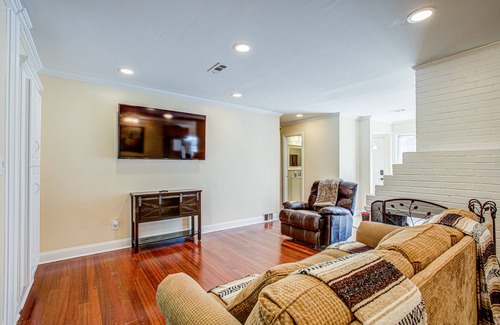 Springfield Casa | Near DC Single Fam 3 Bdr Home in Springfield Va