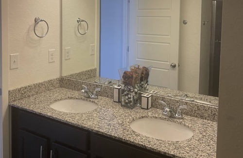 Green Valley Ranch Casa | Near DIA, Cozy & Relaxing Home