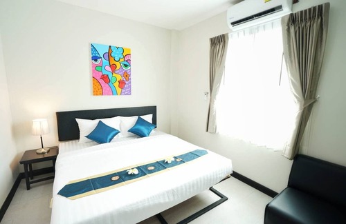 Sanambin Hotel | Cerca del aeropuerto Don Muang Habitación con cama doble y ABF